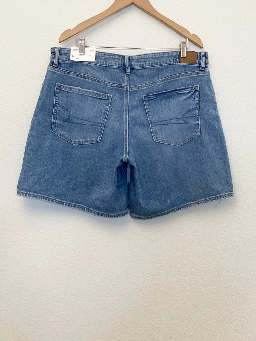American Eagle 14 NWT Baggy Denim Shorts Women’s Bermuda Stretch 2025